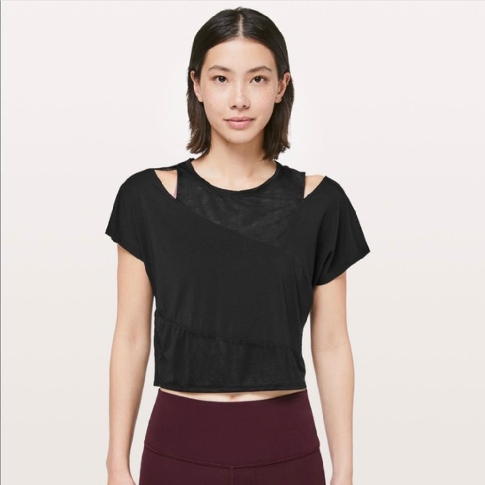 Lululemon No Inhibitions Black Cropped Tee Cut Out Short Sleeve Lightweight Sz 4